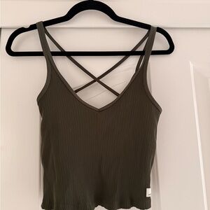 Vuori Medium Olive Green Ribbed Women's Top